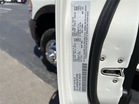 Used 2024 RAM 3500 Limited w/ Safety Group image 35