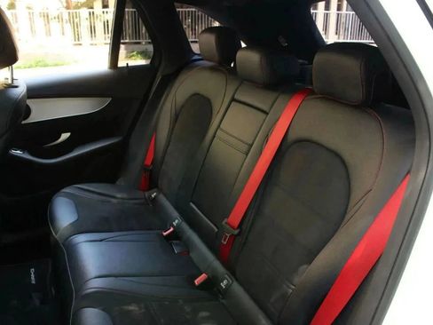 Used 2019 Mercedes-Benz GLC 43 AMG 4MATIC image 23