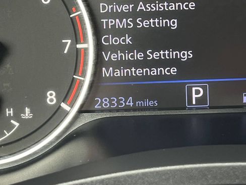Used 2025 Nissan Altima 2.5 SV FWD image 41
