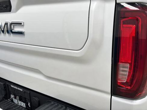 Used 2023 GMC Sierra 1500 Denali AWD/4WD image 41