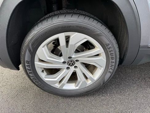 Used 2022 Volkswagen Atlas SE image 34