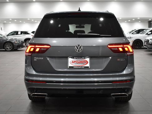 Used 2020 Volkswagen Tiguan SE R-Line image 10