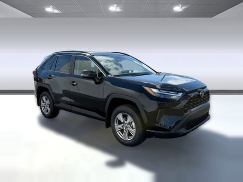 New 2025 Toyota RAV4 XLE image 8