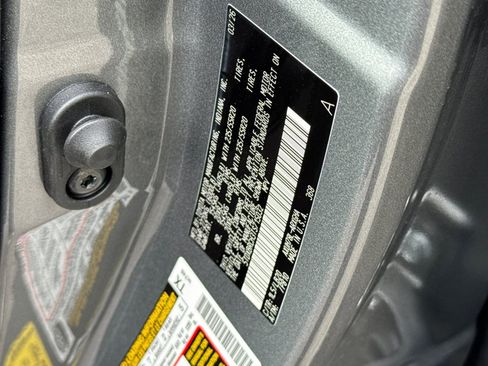 New 2026 Toyota Highlander Limited AWD/4WD image 34