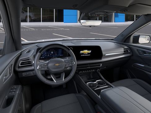 New 2026 Chevrolet Traverse LT w/ Enhanced Driving Package FWD image 35
