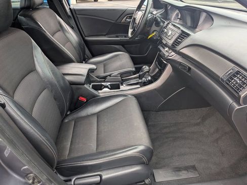 Used 2016 Honda Accord Sport image 25