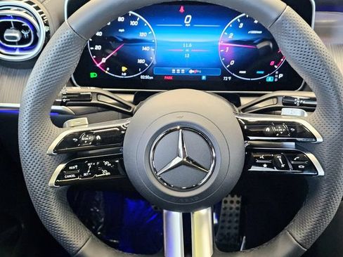 New 2026 Mercedes-Benz GLC 300 4MATIC image 32