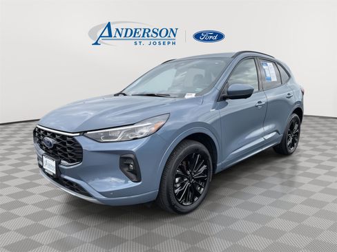 Used 2025 Ford Escape ST-Line Elite w/ Premium Technology Package AWD/4WD image 1