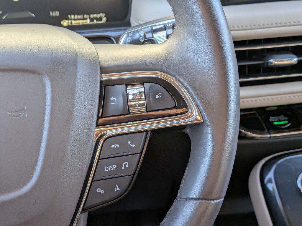 Used 2022 Lincoln Nautilus Reserve AWD/4WD image 22