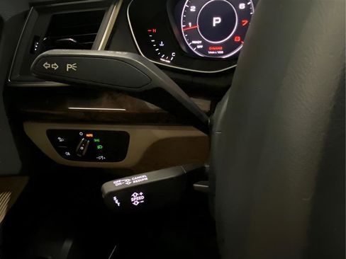 Used 2018 Audi Q5 2.0T Premium Plus AWD/4WD image 12