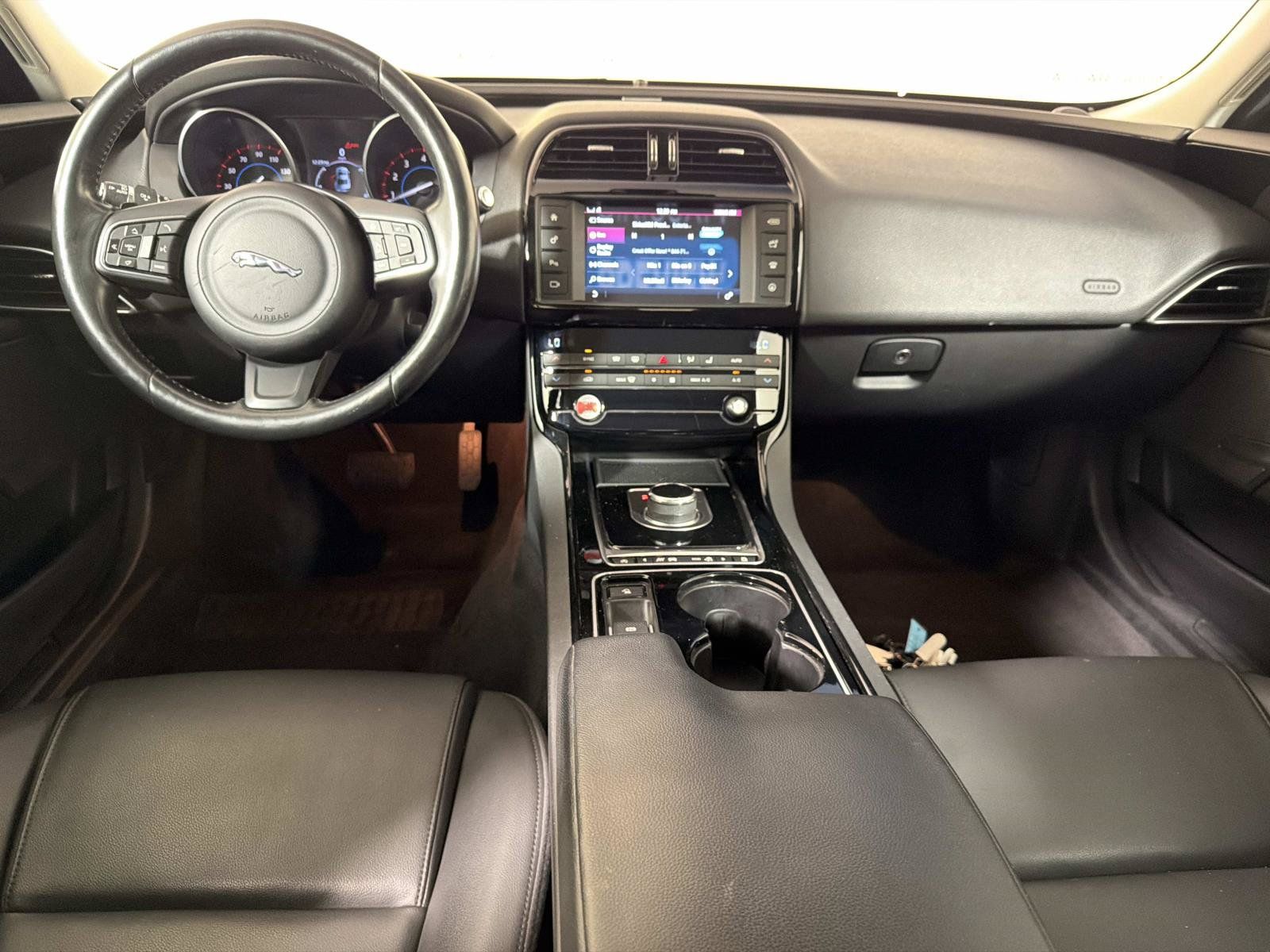 Used 2017 Jaguar XE Premium AWD/4WD image 13