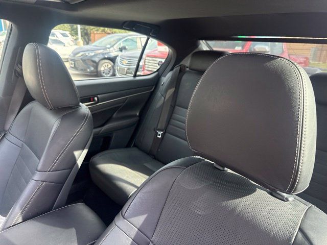 Used 2018 Lexus GS 350 F Sport RWD image 8