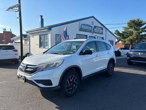 Used 2015 Honda CR-V LX image 1