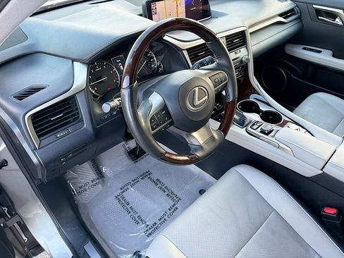 Used 2017 Lexus RX 350 FWD w/ Premium Package image 25