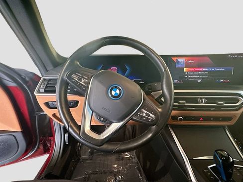 Certified 2023 BMW i4 eDrive35 w/ Premium Package RWD image 11
