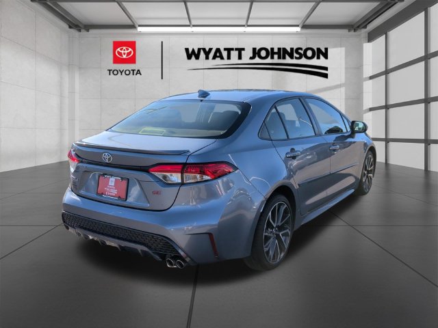 Used 2022 Toyota Corolla SE w/ SE Premium Package FWD image 7