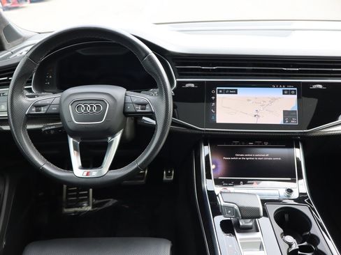 Used 2021 Audi SQ7 Prestige w/ Prestige Package AWD/4WD image 13
