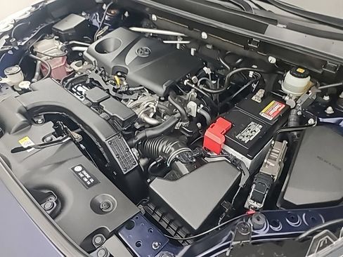 Used 2019 Toyota RAV4 XLE w/ Convenience Package AWD/4WD image 39
