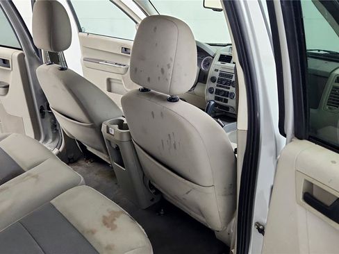 Used 2008 Ford Escape XLT image 32