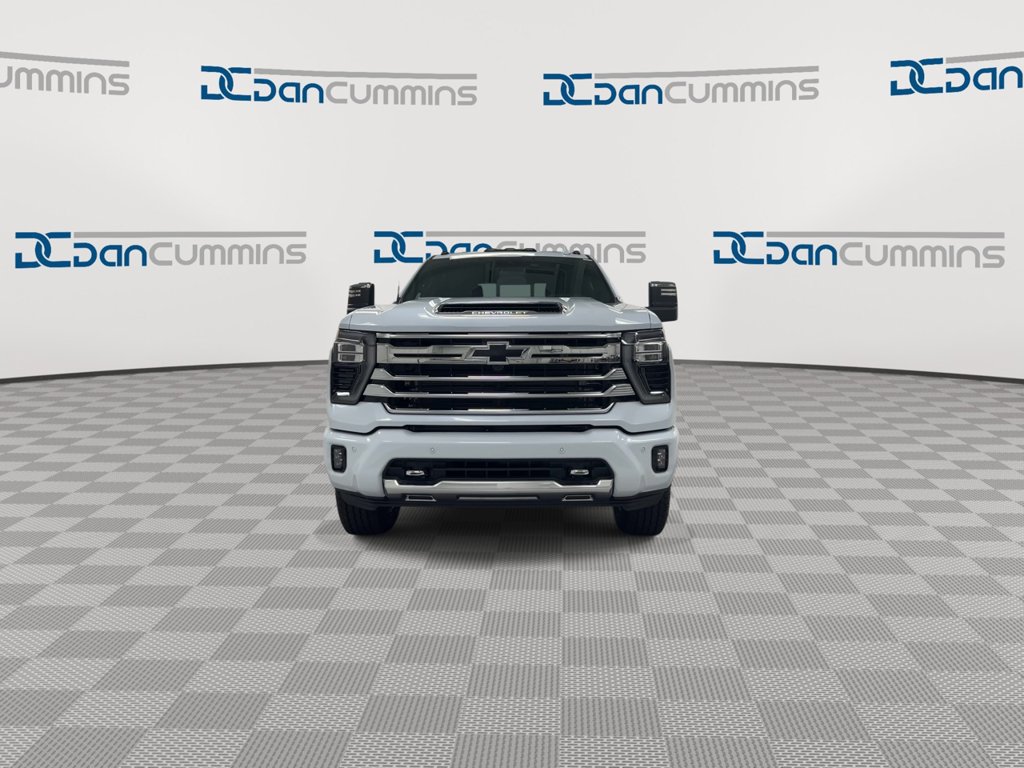 New 2026 Chevrolet Silverado 2500 High Country w/ High Country Premium Package AWD/4WD image 3