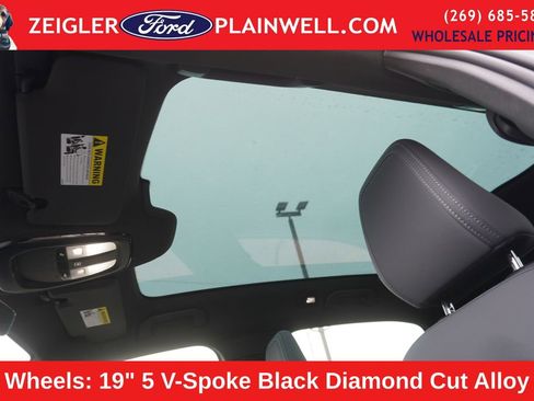 Used 2022 Polestar Polestar 2 w/ Plus Package image 19