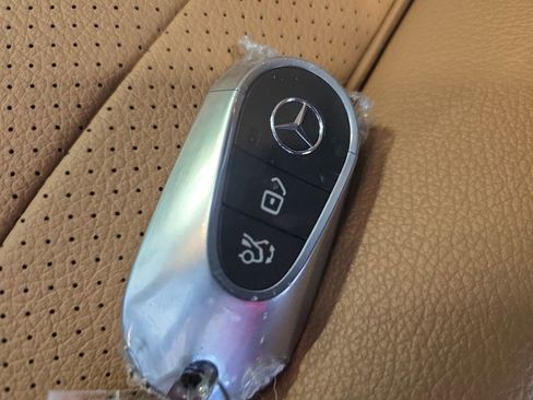 Certified 2026 Mercedes-Benz E 350 4MATIC Sedan image 39