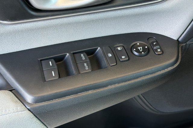 Used 2019 Honda CR-V EX image 13
