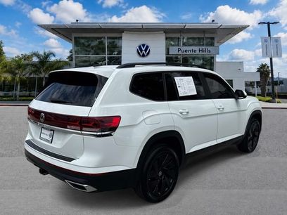 Used 2025 Volkswagen Atlas SE