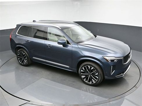 New 2026 Volvo XC90 T8 Ultra w/ Protection Package Premier image 44