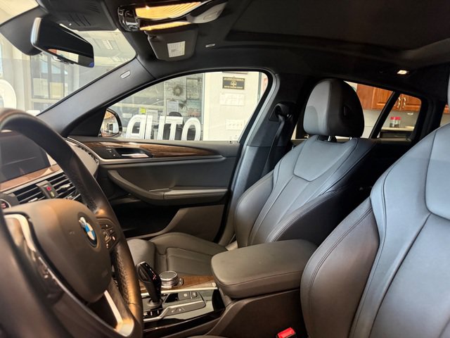 Used 2019 BMW X4 xDrive30i w/ Convenience Package AWD/4WD image 8
