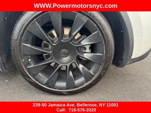 Used 2021 Tesla Model Y Long Range AWD/4WD image 17