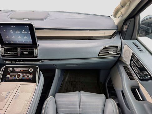 Used 2018 Lincoln Navigator Black Label AWD/4WD image 19