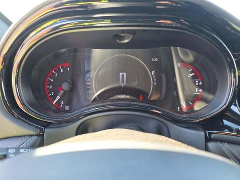 Used 2021 Dodge Durango GT RWD image 5