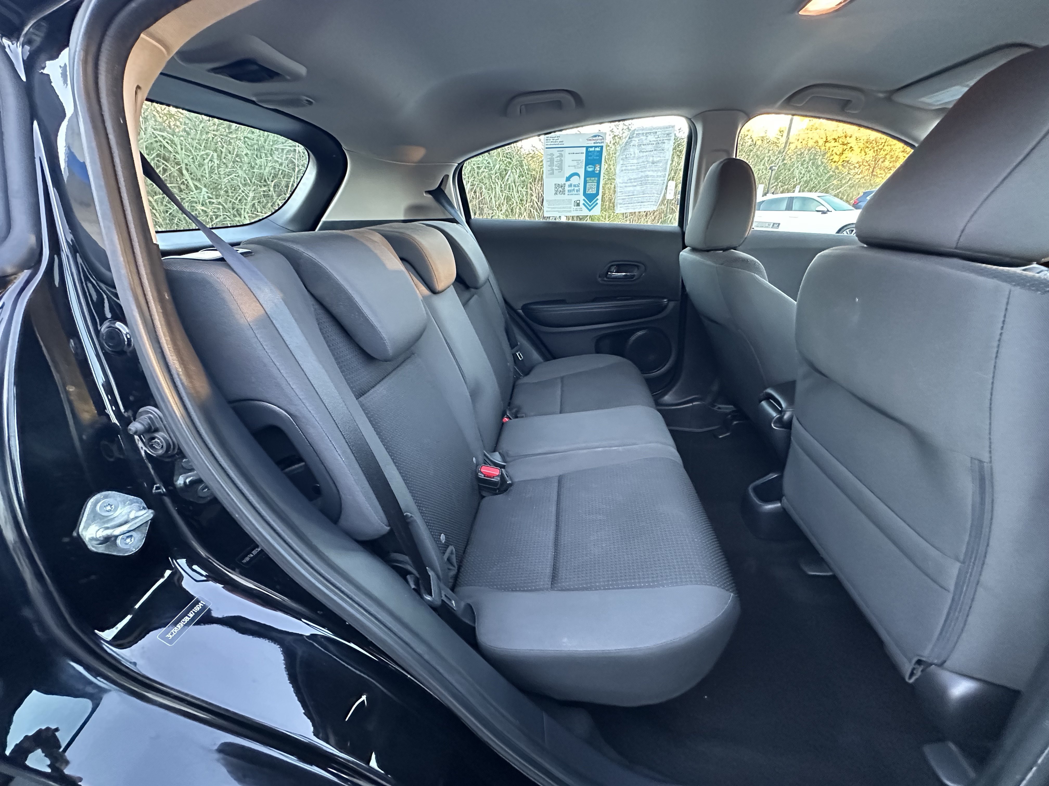 Used 2020 Honda HR-V LX image 22