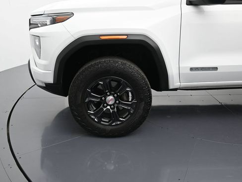 Certified 2024 GMC Canyon Elevation RWD image 9