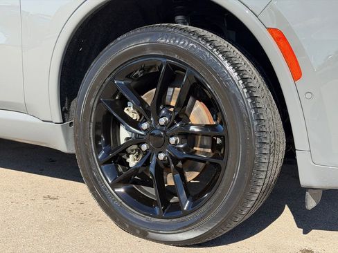 Used 2025 Dodge Durango GT AWD/4WD image 26