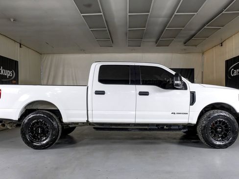 Used 2021 Ford F250 XLT AWD/4WD image 5