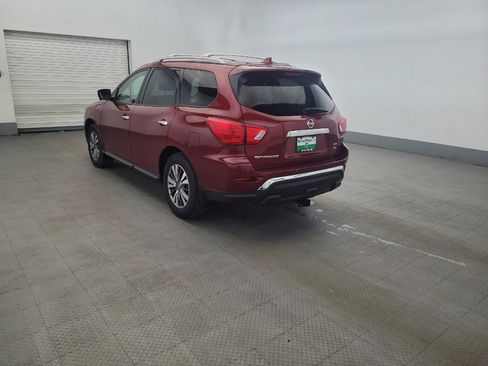Used 2019 Nissan Pathfinder SL AWD/4WD image 5