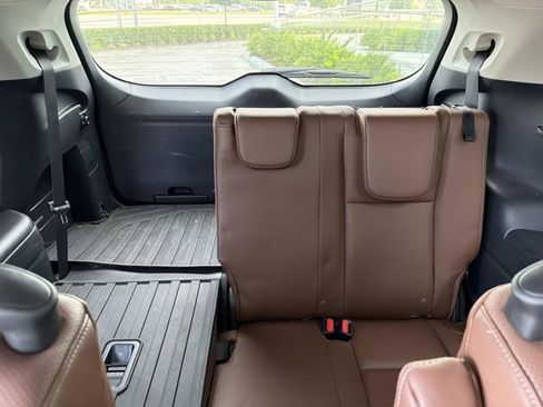 Used 2022 Subaru Ascent Touring AWD/4WD image 21