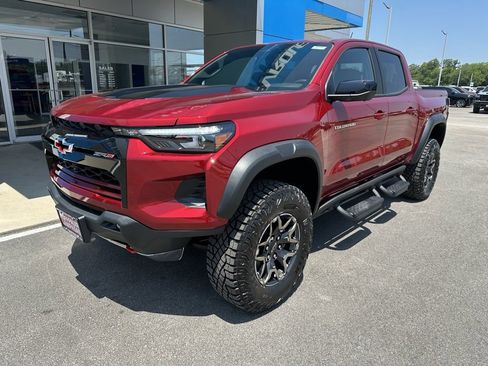 New 2025 Chevrolet Colorado ZR2 w/ Technology Package image 1