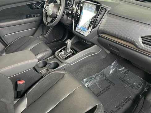 Used 2025 Subaru Forester Touring image 16