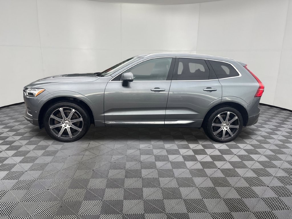 Used 2018 Volvo XC60 T6 Inscription w/ Convenience Package AWD/4WD image 3
