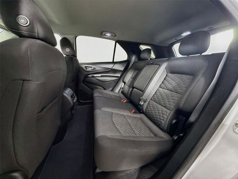 Used 2018 Chevrolet Equinox LT AWD/4WD image 24