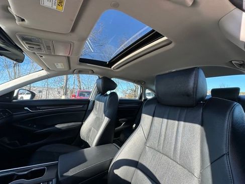 Used 2019 Honda Accord EX-L image 25