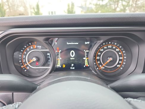 New 2026 Jeep Gladiator Sport image 18