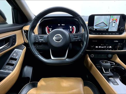 Used 2021 Nissan Rogue Platinum AWD/4WD image 6