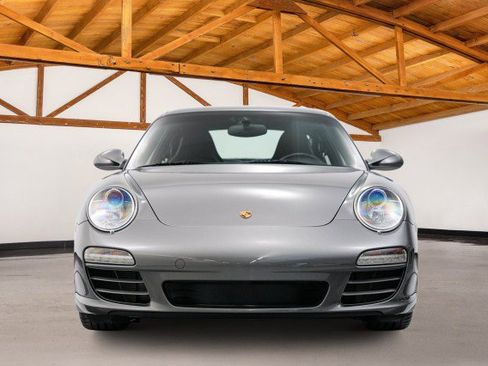 Used 2009 Porsche 911 Carrera 4S image 8
