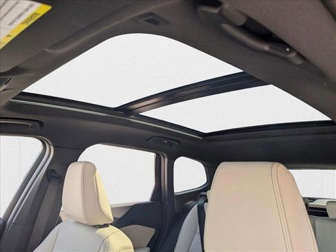 Used 2025 BMW X1 xDrive28i w/ Convenience Package image 17