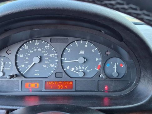 Used 2004 BMW 325Ci Coupe image 27