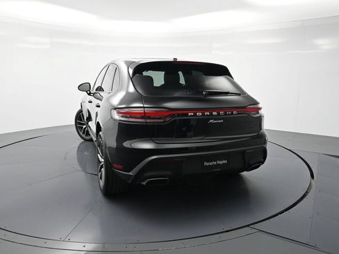 Certified 2026 Porsche Macan AWD/4WD image 27
